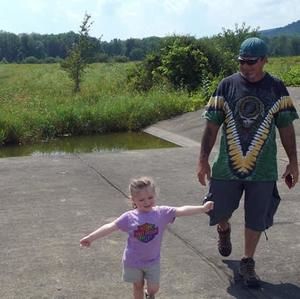 Meet your Posher, Dennis